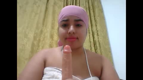 Snapshot of hurrem_had chatting on 10.21.25 H U R R E M online show from 10.21.25