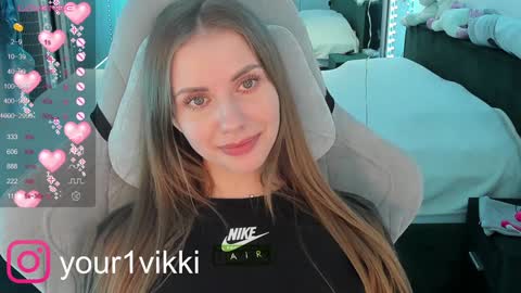 Snapshot of hustleebabyy_vikki chatting on 12.05.24 Vika online show from 12.05.24