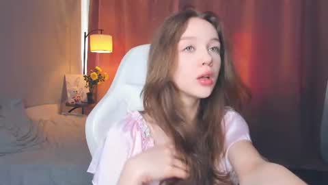 Snapshot of hwadwellingham chatting on 06.29.26 Lily online show from 06.29.26