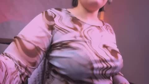 Hwasa online show from 03.04.26