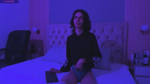 Snapshot of hxxyro chatting on 03.02.26 hxxyro online show from 03.02.26