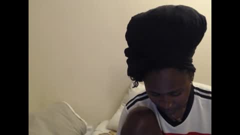 Snapshot of hyacinth_b chatting on 06.07.26 hyacinth_b online show from 06.07.26