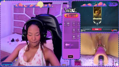 Snapshot of hyliebloom chatting on 01.09.25 Ashley online show from 01.09.25