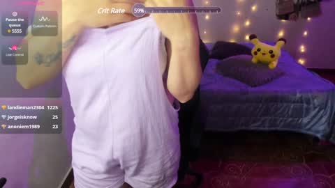 Hello Im Julieta Im 25 years old and I love being here. Thank you for visiting my living room. The only rule is that you hap online show from 12.20.24