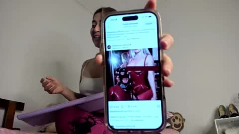 Hyun Joo online show from 03.10.26