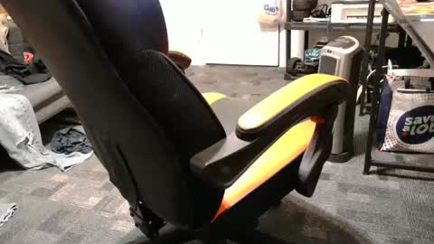 Snapshot of i_am_only_human chatting on 12.21.24 lucifer online show from 12.21.24