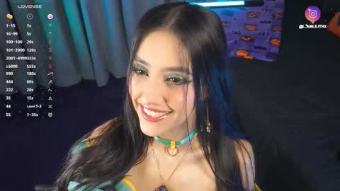 Snapshot of i_amlilithx chatting on 10.26.25    -    online show from 10.26.25