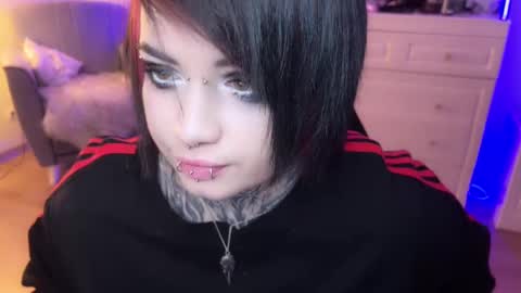 Snapshot of i_died_again chatting on 12.14.24 Asya online show from 12.14.24