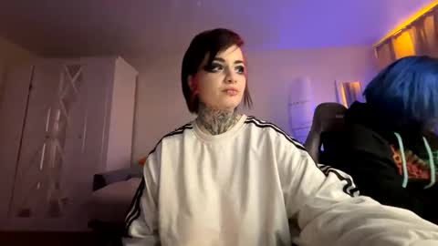 Snapshot of i_died_again chatting on 12.14.24 Asya online show from 12.14.24