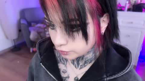 Snapshot of i_died_again chatting on 01.09.25 Asya online show from 01.09.25