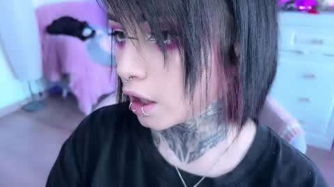 Snapshot of i_died_again chatting on 02.28.25 Asya online show from 02.28.25