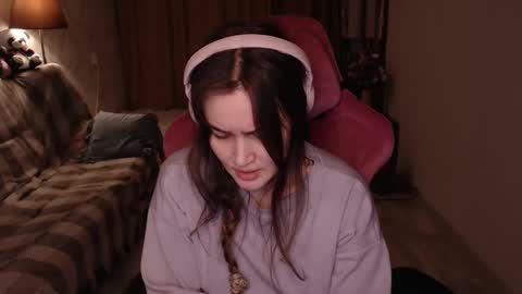 elisabeth online show from 12.18.24