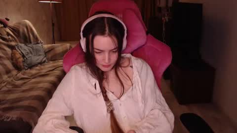 elisabeth online show from 12.20.24