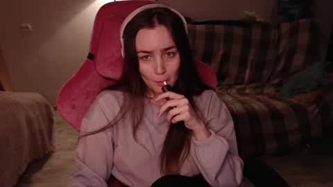 elisabeth online show from 02.16.25