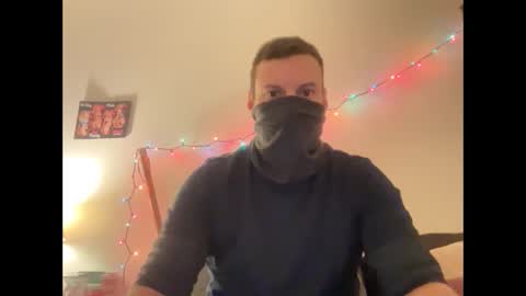 Snapshot of i_o_ro chatting on 12.08.24 i o ro online show from 12.08.24