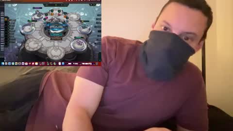 Snapshot of i_o_ro chatting on 12.16.24 i o ro online show from 12.16.24