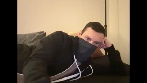 Snapshot of i_o_ro chatting on 12.17.24 i o ro online show from 12.17.24