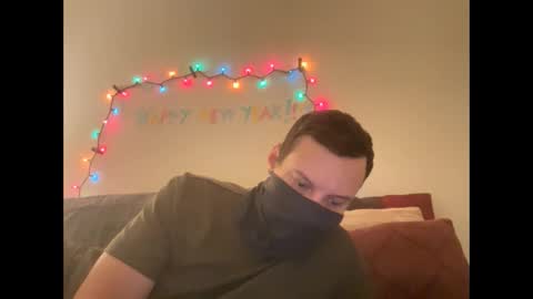 Snapshot of i_o_ro chatting on 01.02.25 i o ro online show from 01.02.25