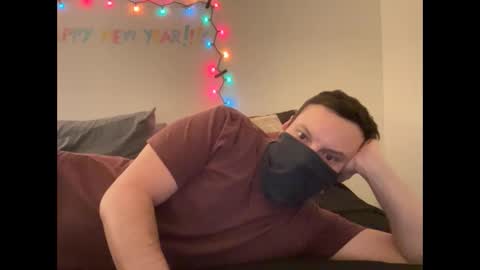 Snapshot of i_o_ro chatting on 01.03.25 i o ro online show from 01.03.25