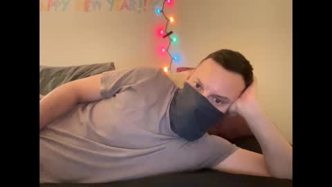 Snapshot of i_o_ro chatting on 01.05.25 i o ro online show from 01.05.25