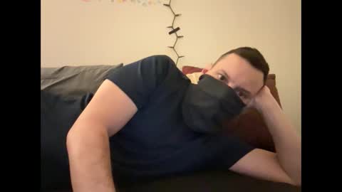 Snapshot of i_o_ro chatting on 01.06.25 i o ro online show from 01.06.25