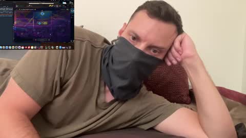 Snapshot of i_o_ro chatting on 09.29.25 i o ro online show from 09.29.25