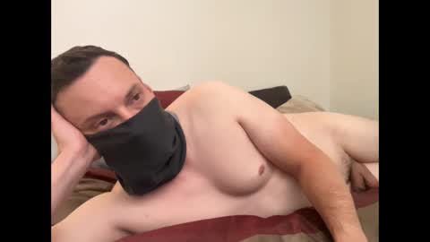 Snapshot of i_o_ro chatting on 09.30.25 i o ro online show from 09.30.25