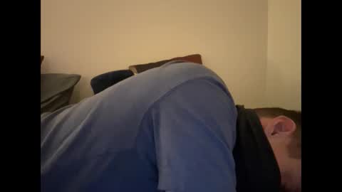 Snapshot of i_o_ro chatting on 10.07.25 i o ro online show from 10.07.25