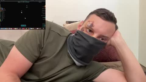 Snapshot of i_o_ro chatting on 10.29.25 i o ro online show from 10.29.25