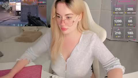 HiI am  EvaPVT is open  online show from 04.23.26