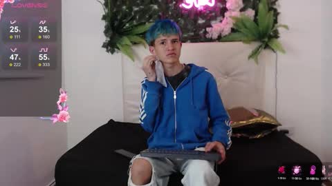 Snapshot of iam_lukas__ chatting on 10.06.25 iam_lukas__ online show from 10.06.25