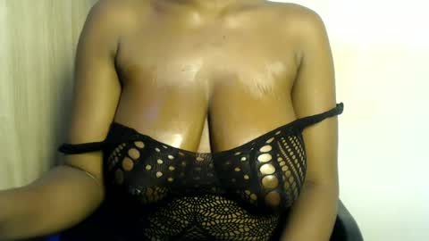 Snapshot of iam_mellissa chatting on 06.19.26 mellissa online show from 06.19.26