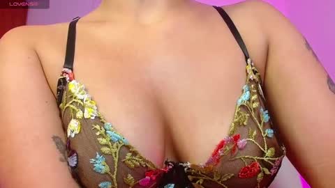 Snapshot of iam_salomex chatting on 03.07.25 Salo online show from 03.07.25