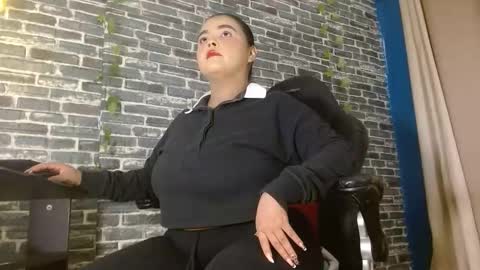 Snapshot of iam_samy__ chatting on 10.12.25 Samy online show from 10.12.25