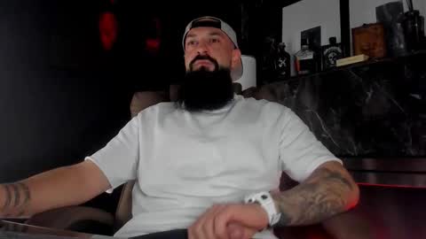 Snapshot of iamalexander_ chatting on 10.23.25 Lex online show from 10.23.25