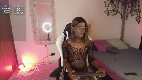 Snapshot of iamandrey_ chatting on 04.19.26 iamandrey_ online show from 04.19.26