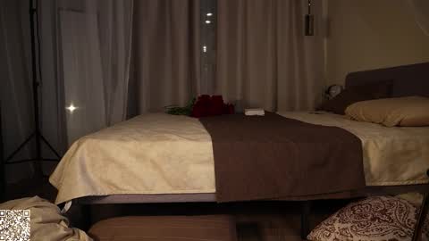 Claire online show from 12.19.25