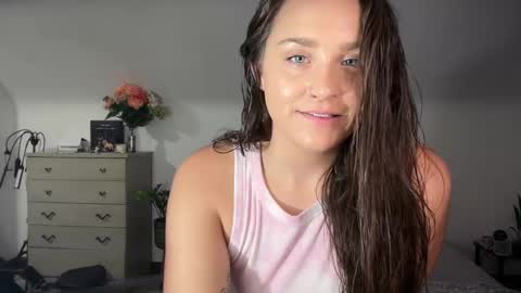 Crystal online show from 11.03.25