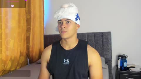 Snapshot of iamdylan777 chatting on 12.24.24 Dylan independent model online show from 12.24.24