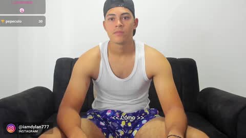 Snapshot of iamdylan777 chatting on 01.25.25 Dylan independent model online show from 01.25.25