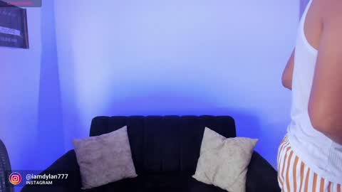Snapshot of iamdylan777 chatting on 01.26.25 Dylan independent model online show from 01.26.25