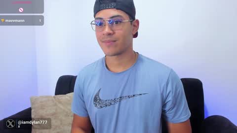 Snapshot of iamdylan777 chatting on 01.27.25 Dylan independent model online show from 01.27.25