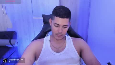 Snapshot of iamdylan777 chatting on 02.18.25 Dylan independent model online show from 02.18.25