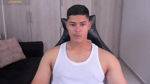 Snapshot of iamdylan777 chatting on 09.18.25 Dylan independent model online show from 09.18.25