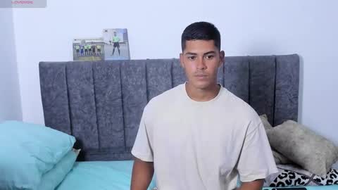 Dylan  independent model  online show from 12.01.25