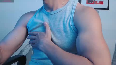  INDEPENDENT MODEL online show from 03.03.25