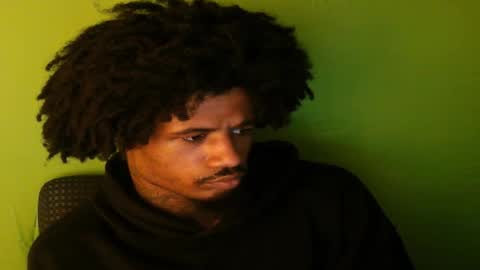 Snapshot of iamjohnny4u chatting on 11.02.25 iamjohnny4u online show from 11.02.25