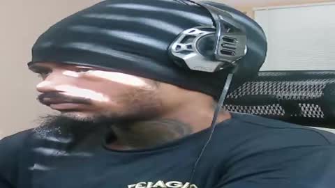 iamjohnny4u online show from 12.17.25