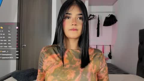    online show from 03.05.25