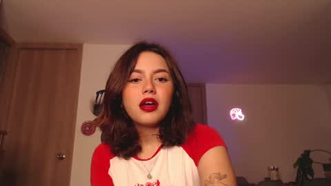 Snapshot of iamjulietaaa chatting on 01.06.25 Julieta online show from 01.06.25